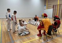 Pieten bezoeken training Taekwondo Meijel